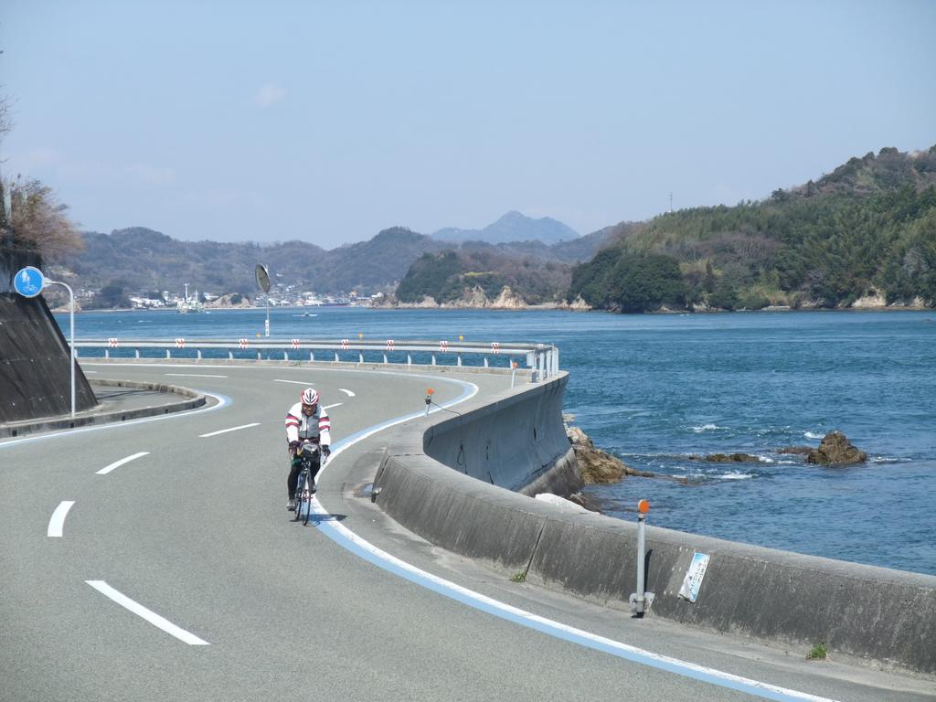 Cyclo No Ie Hotel Imabari Railway Station Kültér fotó